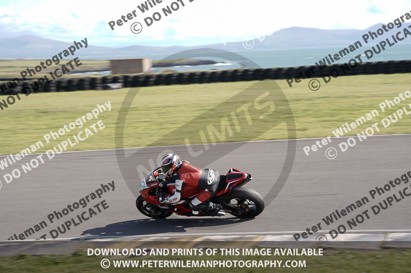 anglesey no limits trackday;anglesey photographs;anglesey trackday photographs;enduro digital images;event digital images;eventdigitalimages;no limits trackdays;peter wileman photography;racing digital images;trac mon;trackday digital images;trackday photos;ty croes